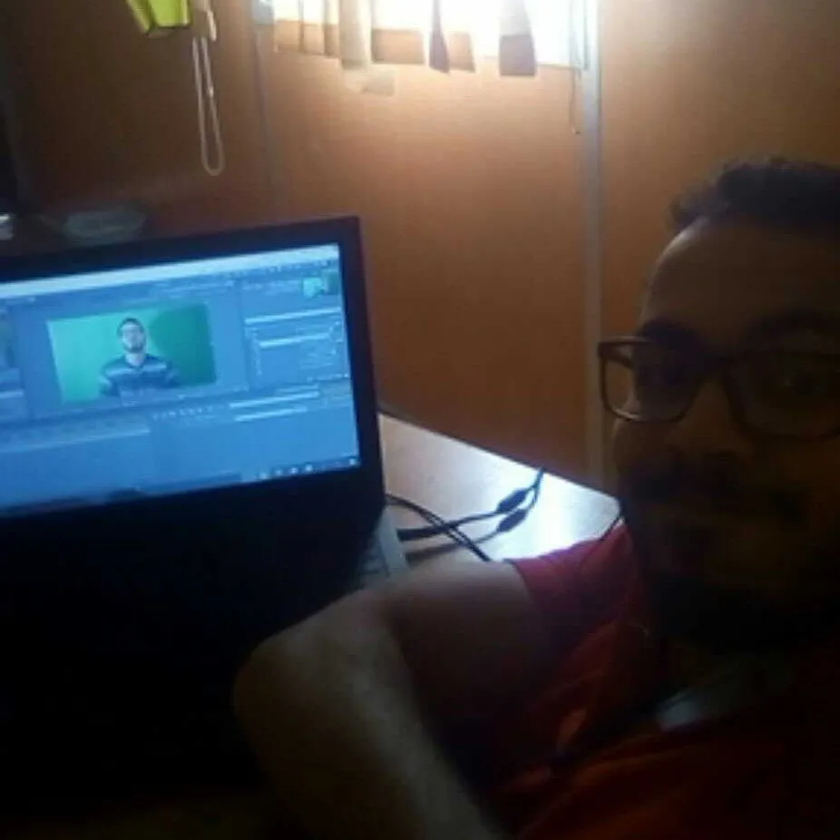 مابين الهندسة ويوتيوب